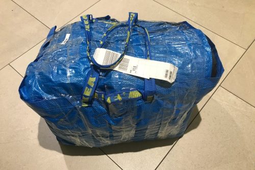 Říjen 2023 - Vyrobeno a dovezeno letecky 10kg 